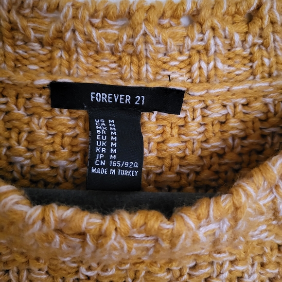 Dark yellow & white knit cropped sweater - Picture 4 of 4